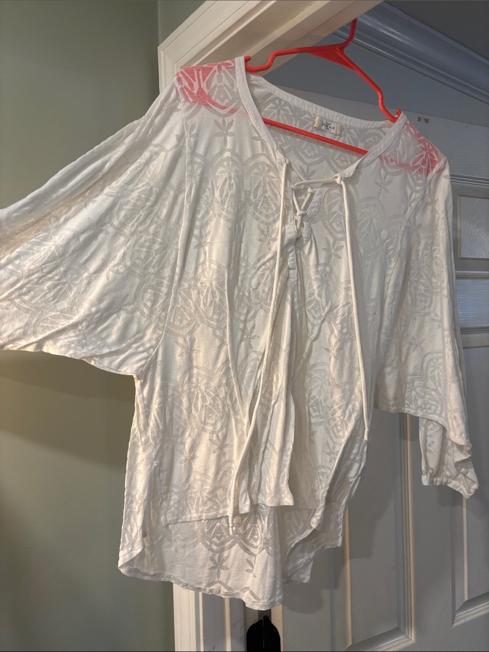 Women’s White Lace-Up Lightweight Top